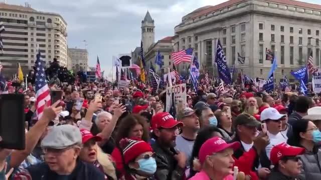 Marine One Flies over Freedom Plaza as Trump Supporters Sing the National Anthem