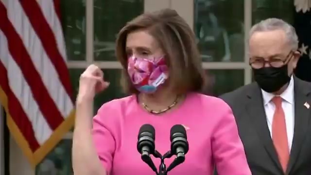 Pelosi: ‘Mr. President, Everybody Is Complimenting Us’