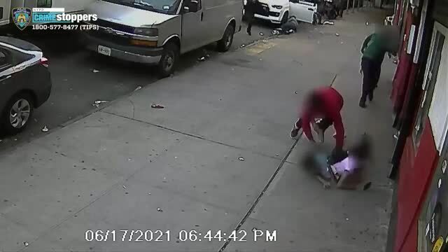 Two Children Nearly Caught in Crossfire as Gunman Opens Fire on Bronx Sidewalk Shooting Man Several Times