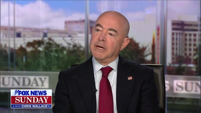 Mayorkas: Up to 12,000 Haitian Migrants Released into U.S., ‘Could Be Even Higher’