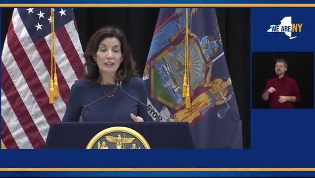 NY Gov. Kathy Hochul Imposes Statewide Mask Mandate