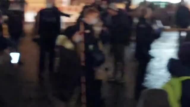 German Police Start Measuring Distances Between People with Folding Rulers in Public