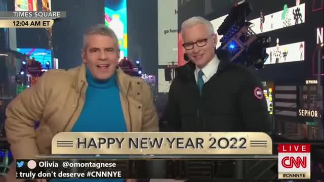 ‘Sayonara Sucka!’ Andy Cohen Goes Off on Bill de Blasio as Eric Adams is Sworn In as New York City Mayor